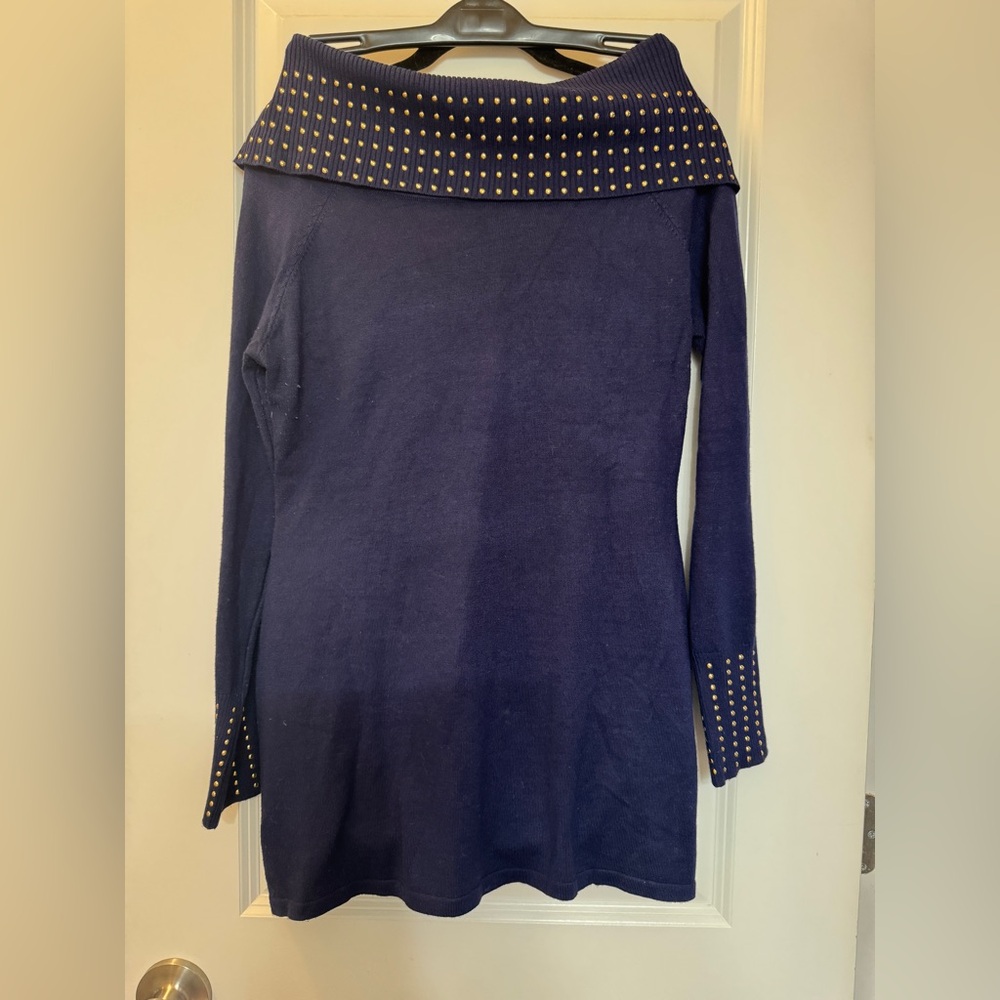 Chic Off-the-Shoulder Navy Sweater